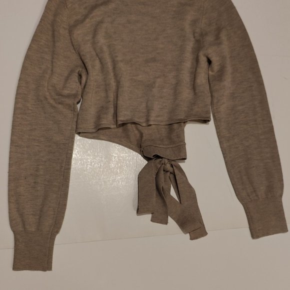 New MABLE cropped Sweater - Picture 3 of 8